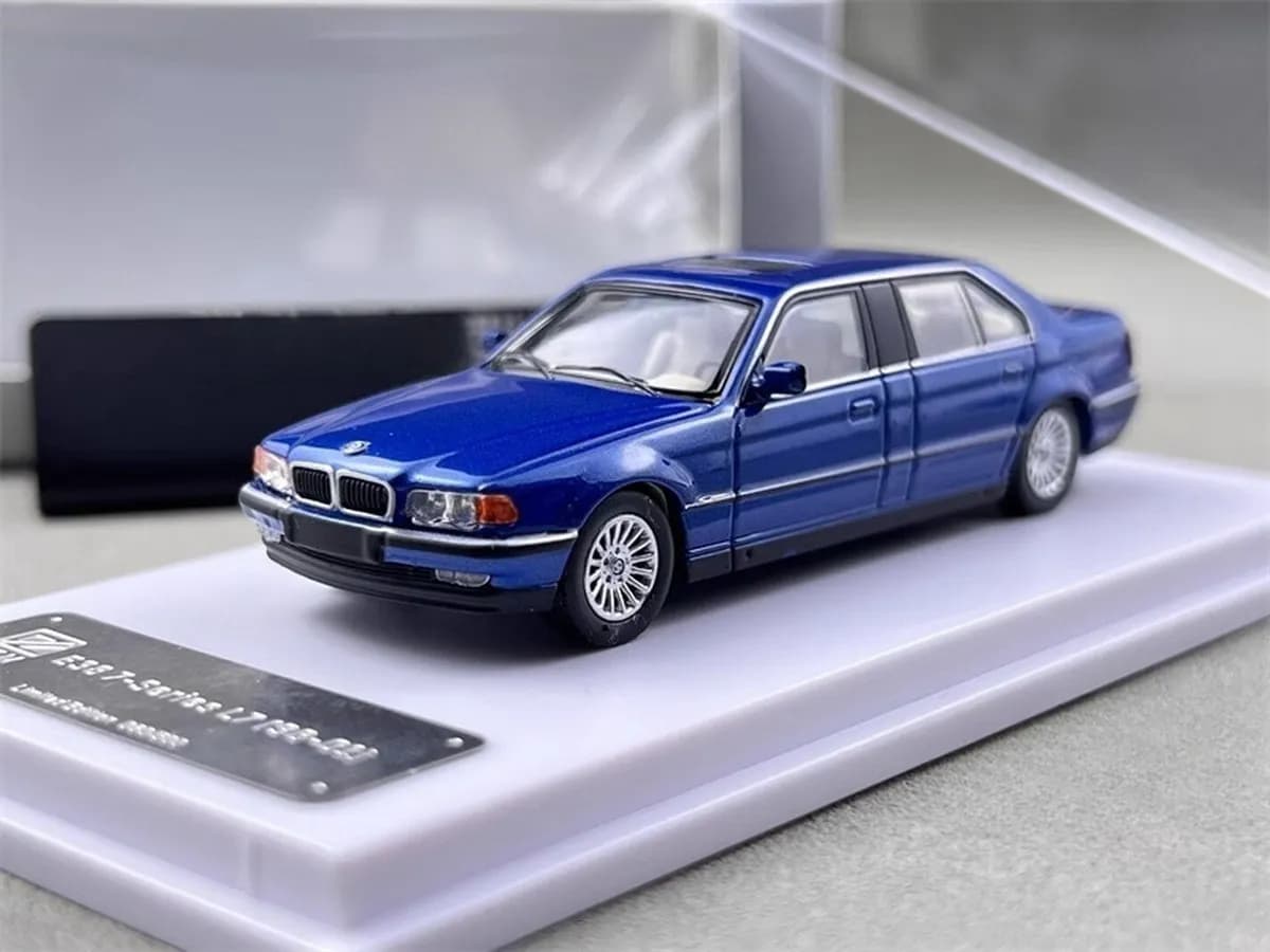BMW 7 Series E38
